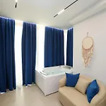 Trea Luxury Sunset Apartment *