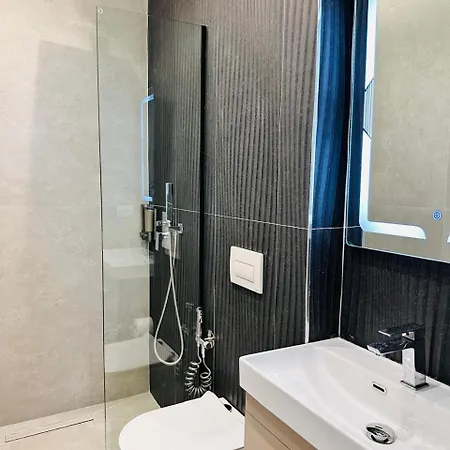 아파트 Trea Vlorë