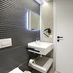 Trea Luxury Sunset Suites Vlore Apartament *